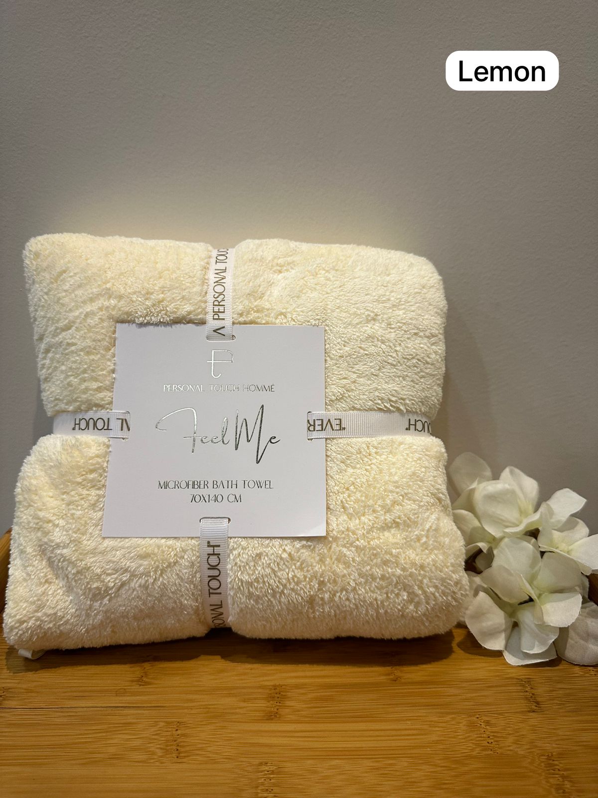 Feel Me Ultra-Soft Microfiber Bath Towel - Gentle Exfoliating Body Towel for Even Skin Tone - Makeup Removal & Anti-Aging - 70x140cm Large Size