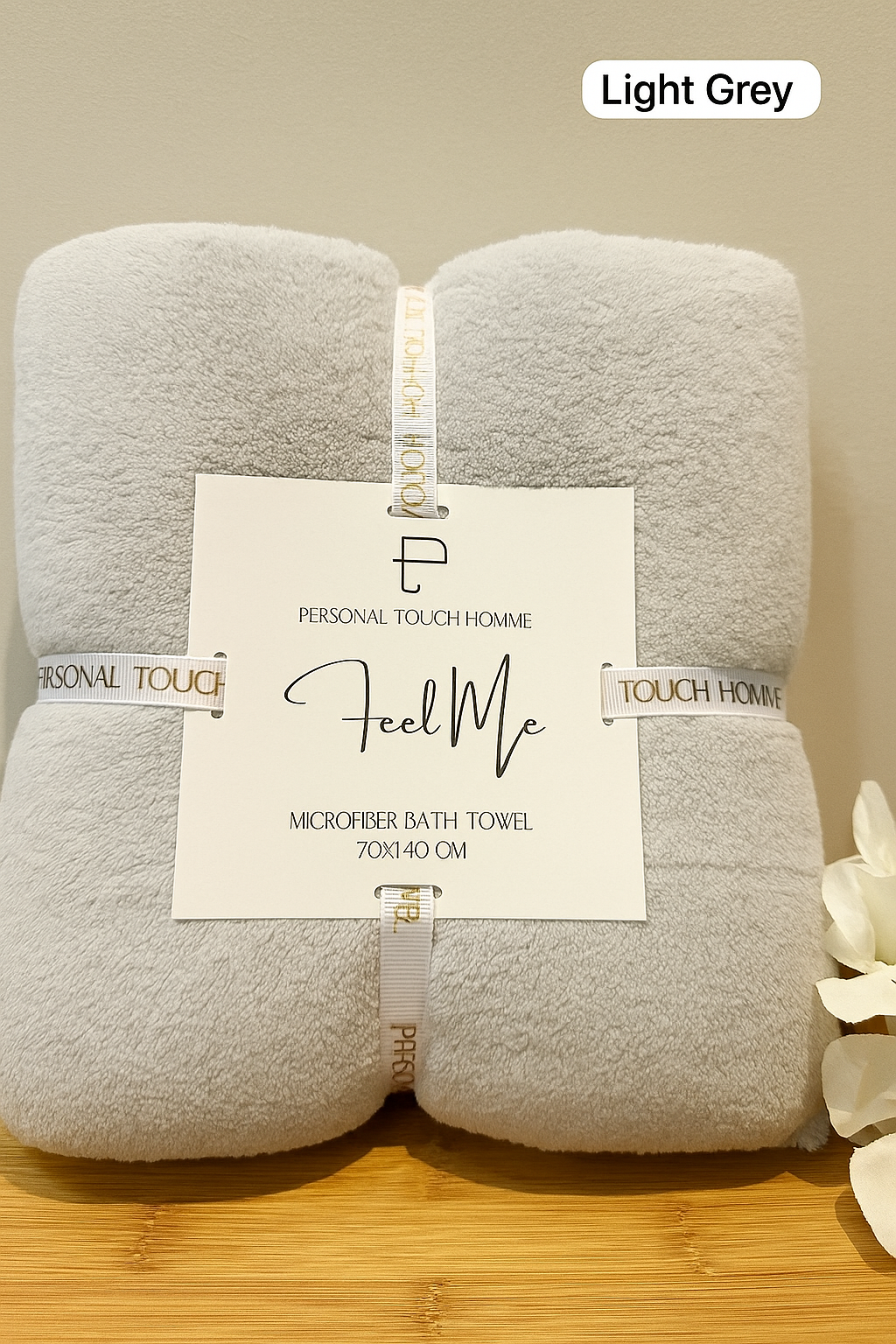 Feel Me Ultra-Soft Microfiber Bath Towel - Gentle Exfoliating Body Towel for Even Skin Tone - Makeup Removal & Anti-Aging - 70x140cm Large Size
