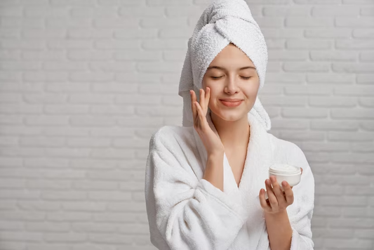 How to Use Cleansing Milk on Your Face?